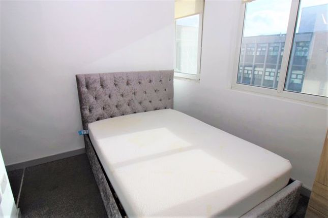 Flat for sale in Ferens Court, Anlaby Road, Hull
