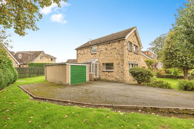 8, Bankfield Park Avenue, Huddersfield photo 2