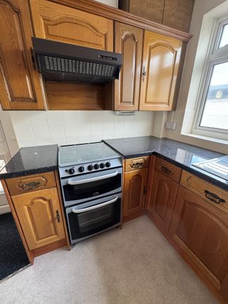 25, Valley Road, Weston Coyney photo 4