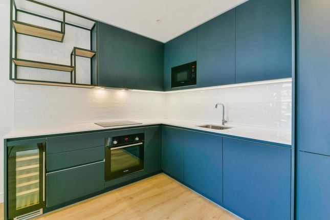 DF Waterview House, Grand Union, London photo 5