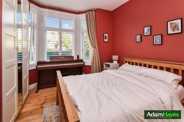 Ground Floor Flat, 252 Long Lane, London photo 4