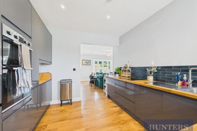 5 Montgomery Court, Sandybed Lane, Scarborough photo 4