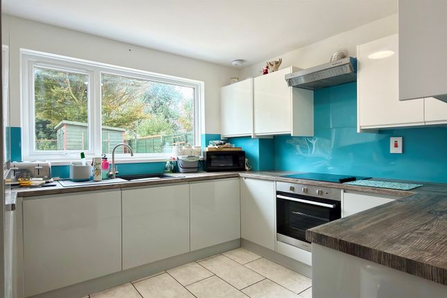 14, Peachey Road, Selsey, Chichester photo 2