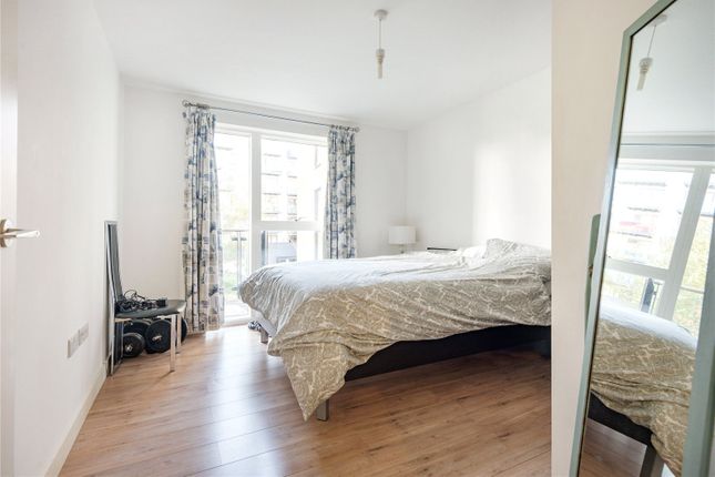 Augustine House, 004, Conington Road, London photo 4
