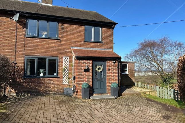 End terrace house for sale in Cliff Lane, Macclesfield