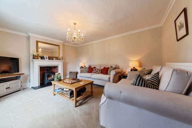 17, Station Road, BOURNE photo 2