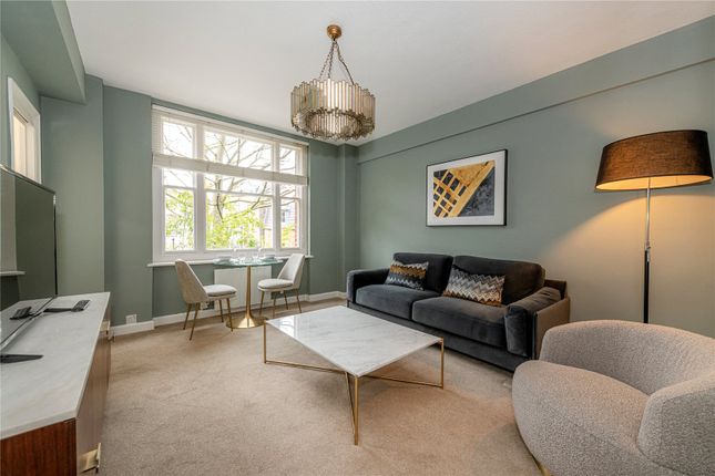 Thumbnail Flat to rent in Hill Street, Mayfair