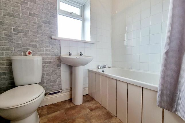 12, Pont View, Durham photo 3