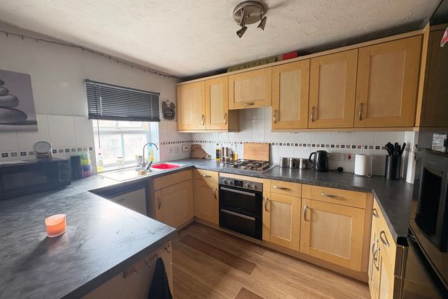 19, LICHFIELD photo 3