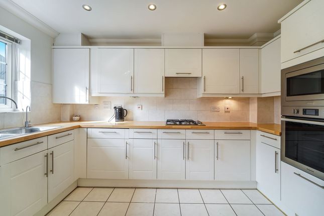 3 Juniper Place, Epsom photo 3