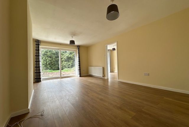 Detached house to rent in Chatsworth Close, Solihull