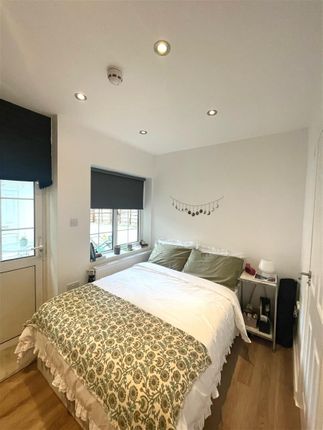 Thumbnail Room to rent in Allison Road, London