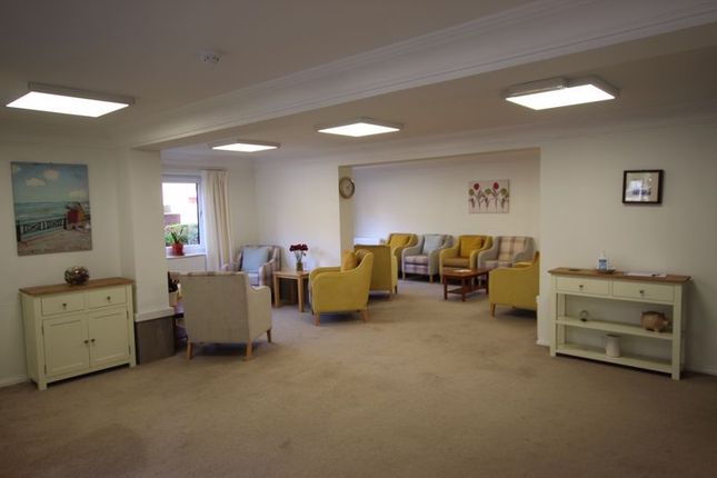 Flat 23 Ashurst, Ashley Avenue, Epsom photo 4