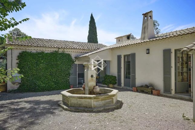 Villa for sale in La Croix-Valmer, 83420, France