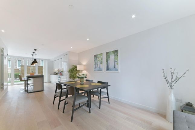 Thumbnail Town house for sale in Admiralty Avenue, Royal Wharf, London