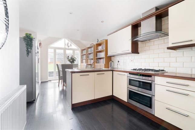 1 Malthouse Mews, Inns Lane, Alfreton photo 2
