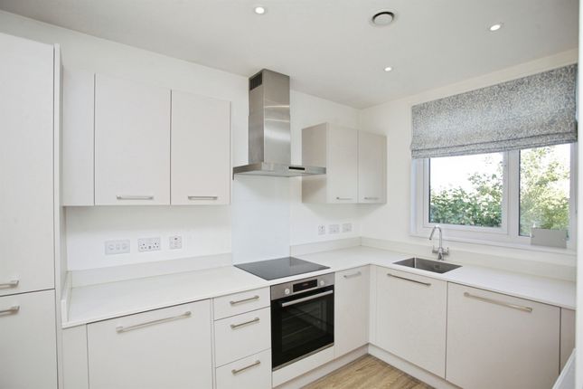 17, Park View, Rugby photo 4