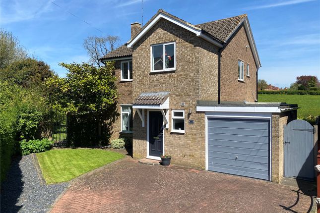 Detached house for sale in Greenwood Close, Byfield, Northamptonshire