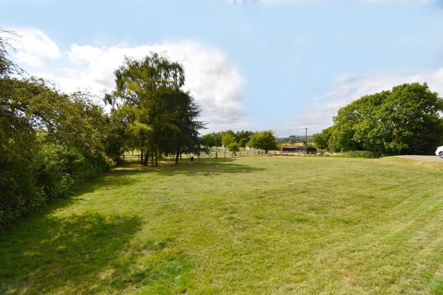 Equestrian property for sale in Rowgate Hill, Scamblesby, Louth