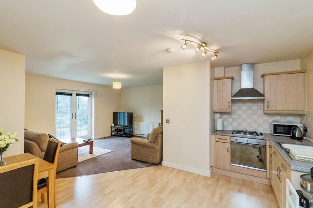 Flat for sale in Wordsworth Court, Sheffield, South Yorkshire