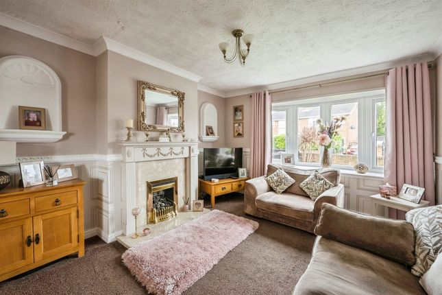 84, Walnut Road, Doncaster photo 3
