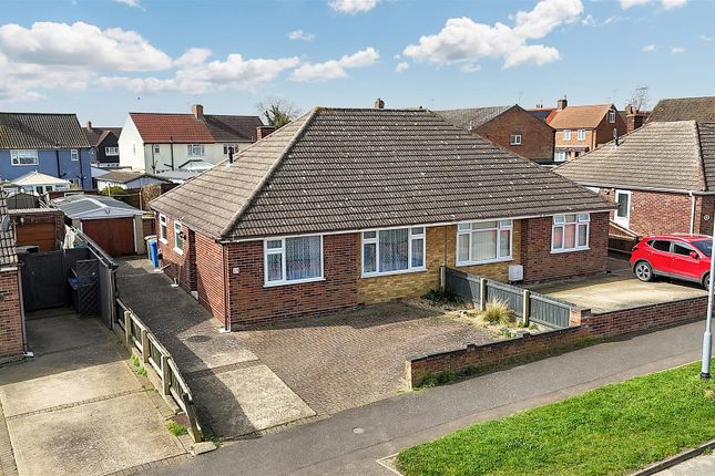 Thumbnail Bungalow for sale in Heathercroft Road, Ipswich