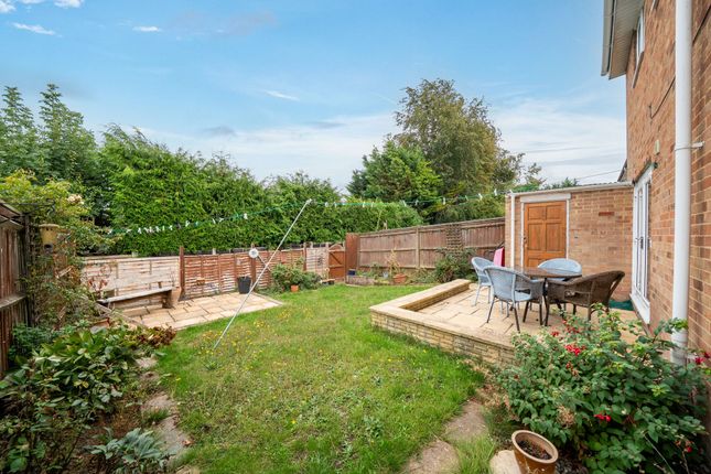 15 Abbatt Close, Andover photo 4
