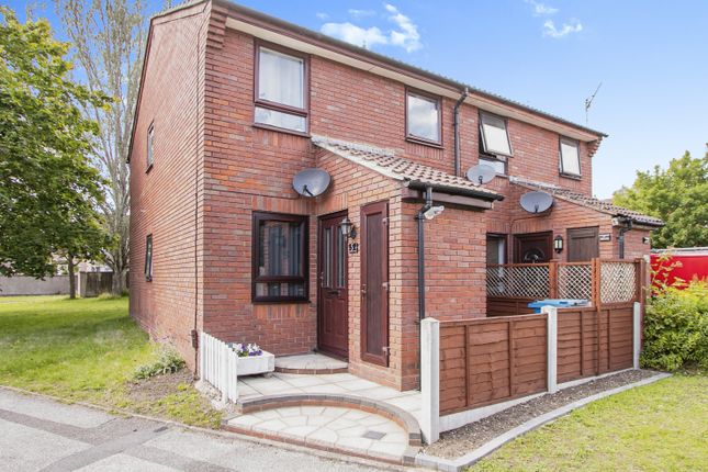 Flat for sale in Mapperton Close, Poole