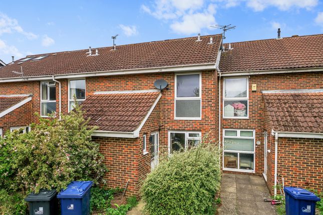 Terraced house to rent in Aspen Close, Ealing