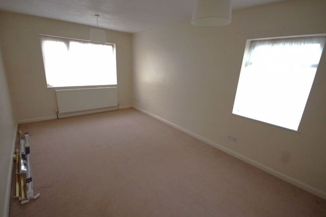 Detached house to rent in Sawpit Hill, Hazlemere, High Wycombe