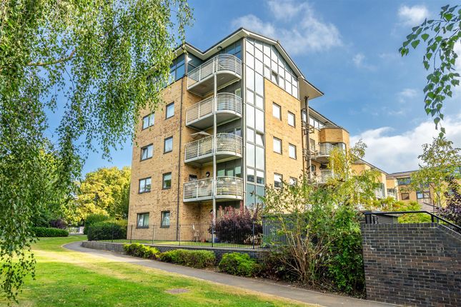 Flat to rent in Florence House, Eboracum Way, York