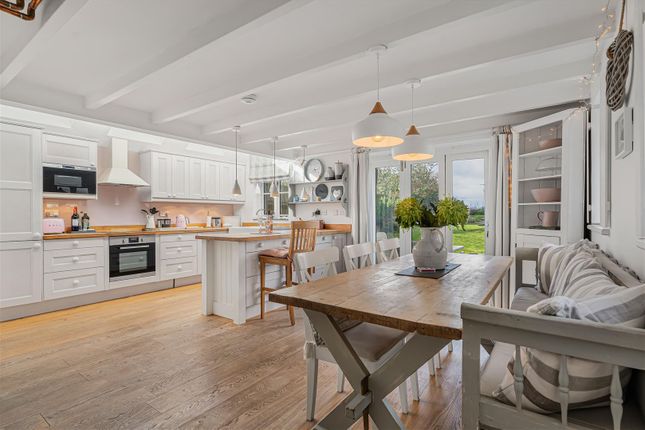 2, The Cottage, Engollan, Wadebridge photo 3