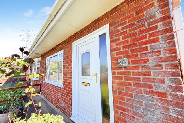 21, Brynmead, Llanelli photo 4