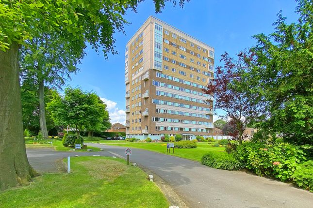 Flat for sale in Park Place, Harrogate, North Yorkshire HG1