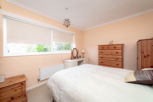 End terrace house for sale in Millstream Close, Faversham