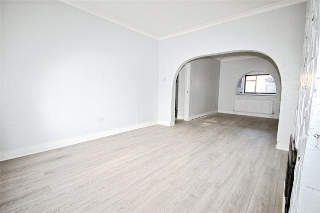 3, Mayfield Avenue, Chadwell Heath photo 4