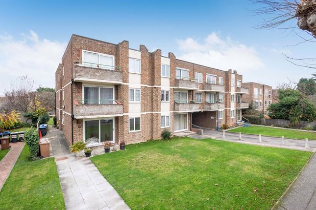 Thumbnail Property for sale in The Park, Sidcup