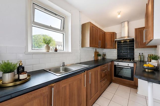 39 South Clive Street, Cardiff photo 3