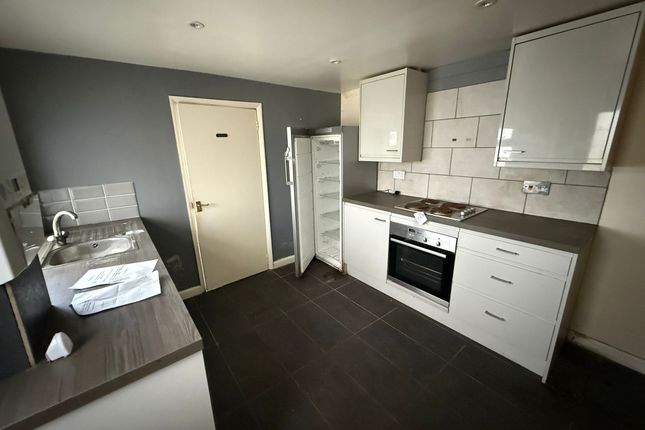 Flat 1, 55, Cavendish Place, Eastbourne photo 3