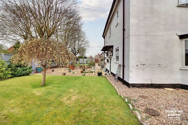 End terrace house for sale in Christchurch Lane, Lichfield