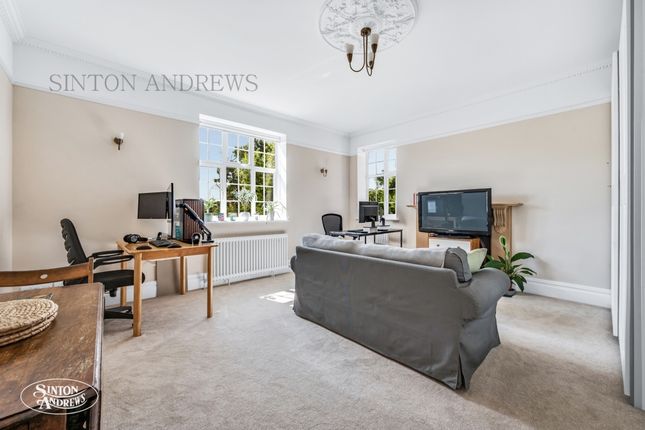 Flat 3, 7 Marchwood Crescent, London photo 3