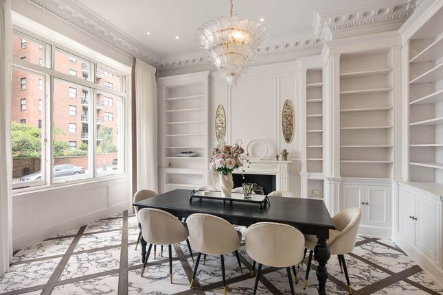 60, Ennismore Gardens, London photo 4