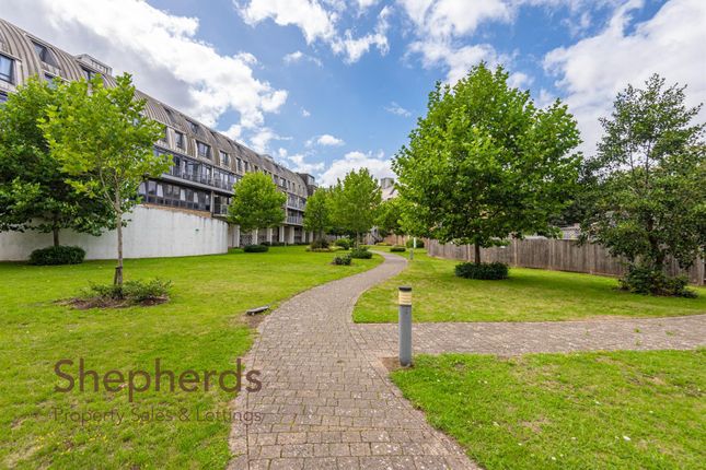 Flat for sale in The Meads, Mead Lane, Hertford