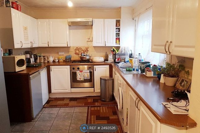 Thumbnail Terraced house to rent in Hornbeams, Harlow