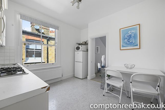 Flat for sale in Southwold Mansions, Maida Vale