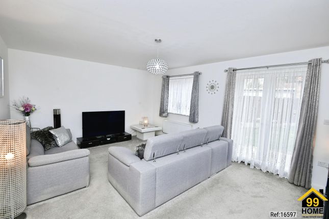 11, Nightingale Close, Lincoln photo 4
