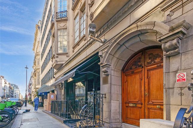 Thumbnail Flat for sale in Dover Street, London