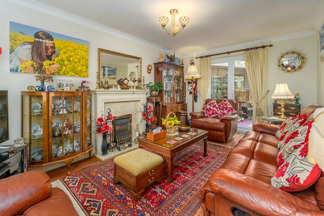 6 New Moor Close, Ashington photo 4