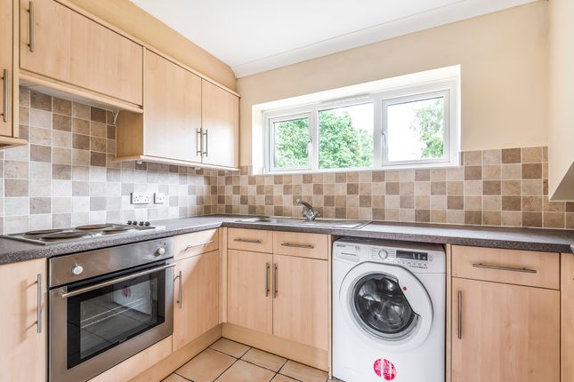 Flat for sale in Eastwood Road, Bramley, Guildford