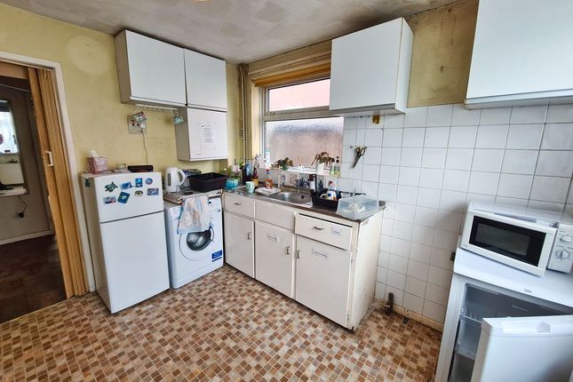 26, Eling Lane, Southampton photo 4